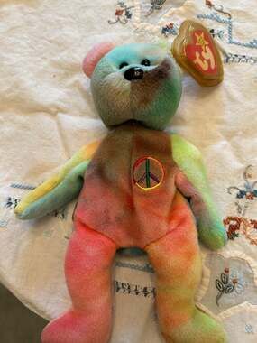 Ty Beanie Baby Peace Bear Retired 1996 Tie-Dye Plush with Tag Protector